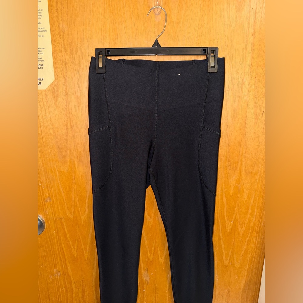 Old Navy Black Go-Dry Leggings
